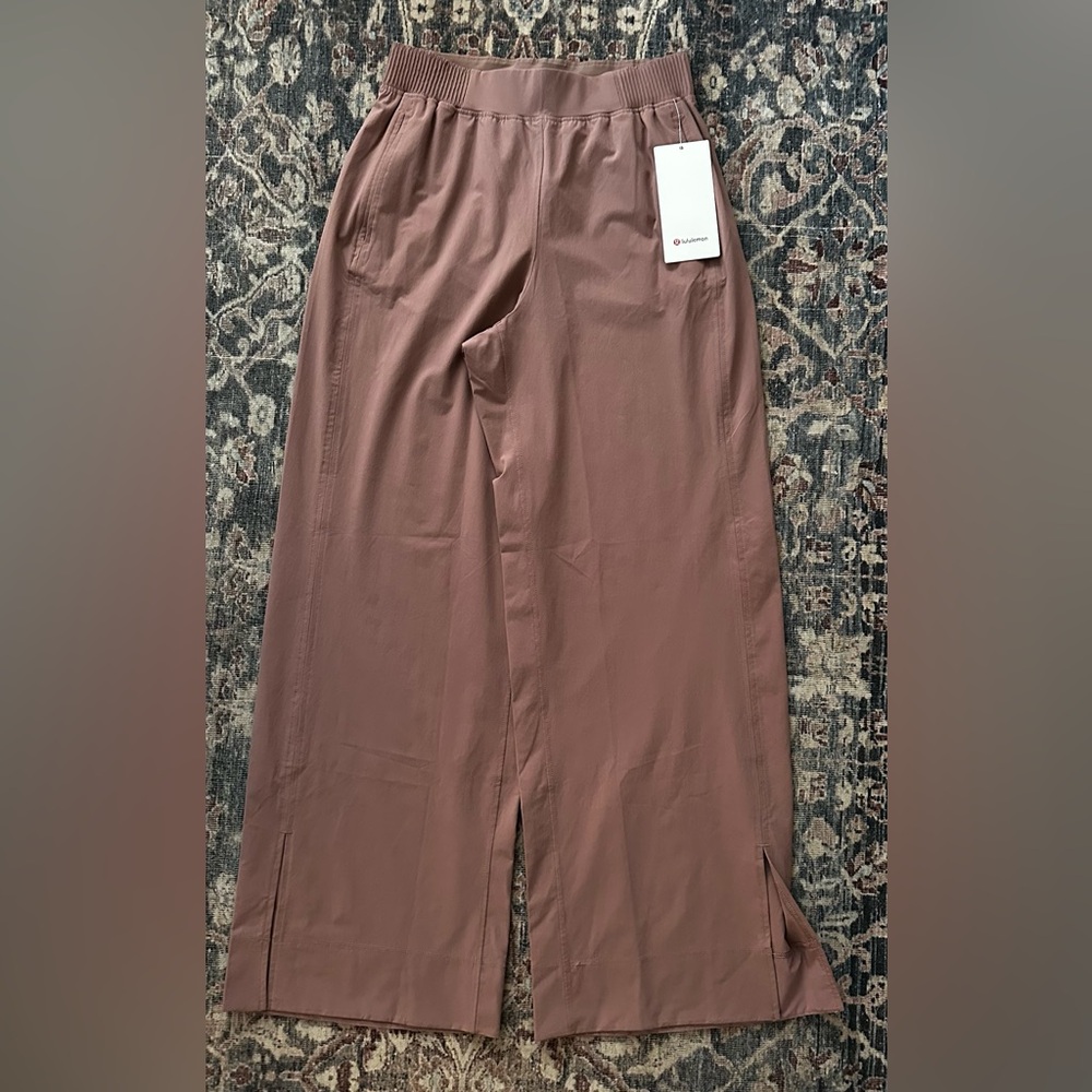Stretch Woven Wide Leg High-Rise Pant